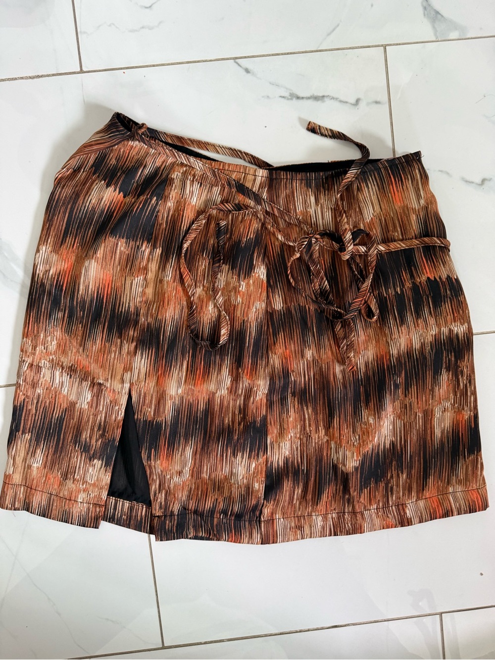 Brown Printed Tie-Waist Mini Skirt with Side Slit